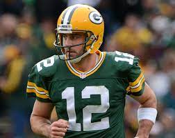 Aaron Rodgers leads Packers to #1 seed