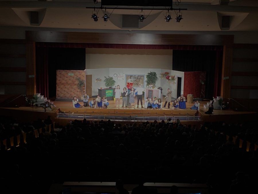 The "Little Shop Of Horrors" cast performs their finale song
