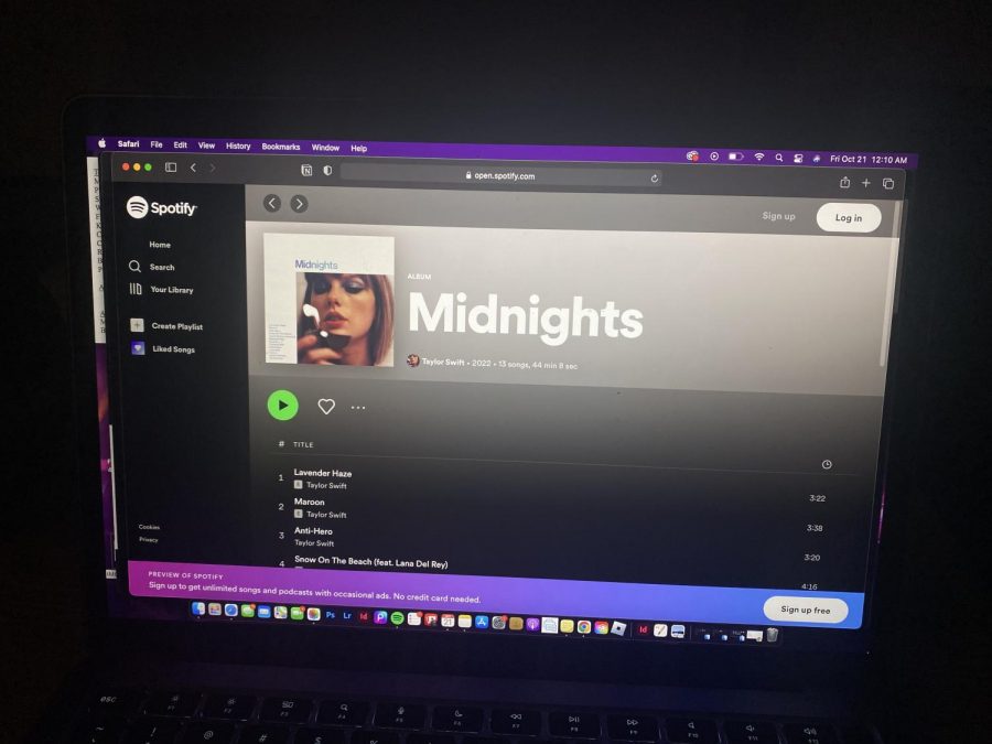 Swift's new "Midnights" album premiers on Spotify on October 21st