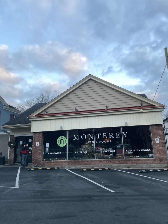 Monterey+Fine+Foods+in+downtown+Bernardsville+features+newly+reinstated+student+discount