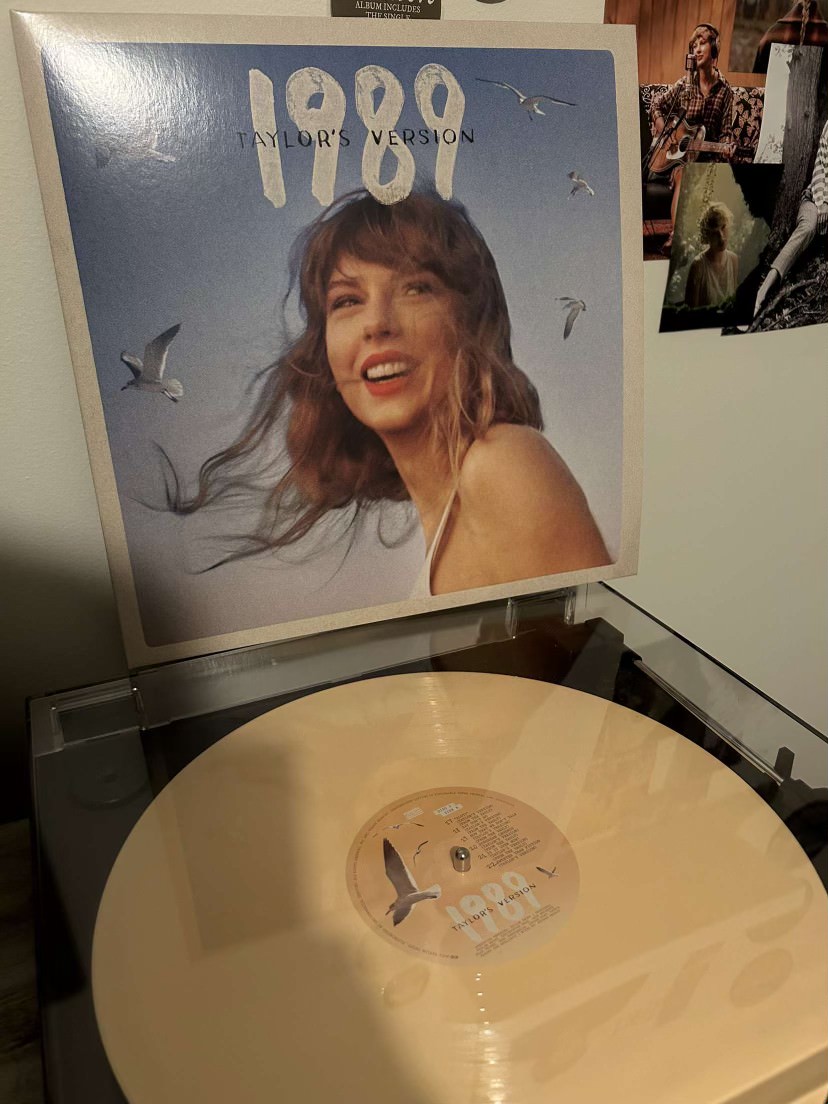 1989 Taylors Version played on a record player