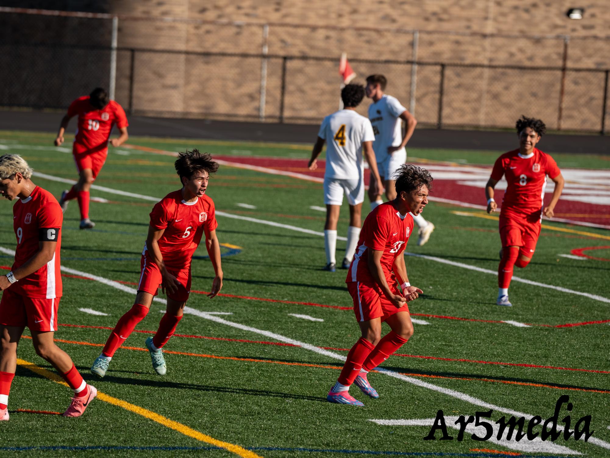 Fall Sports begin 2024 season with high expectations