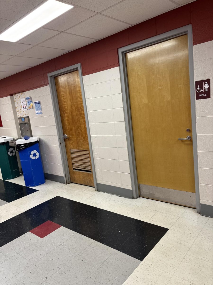 The B-200 wing bathrooms in which the
problems have been occurring