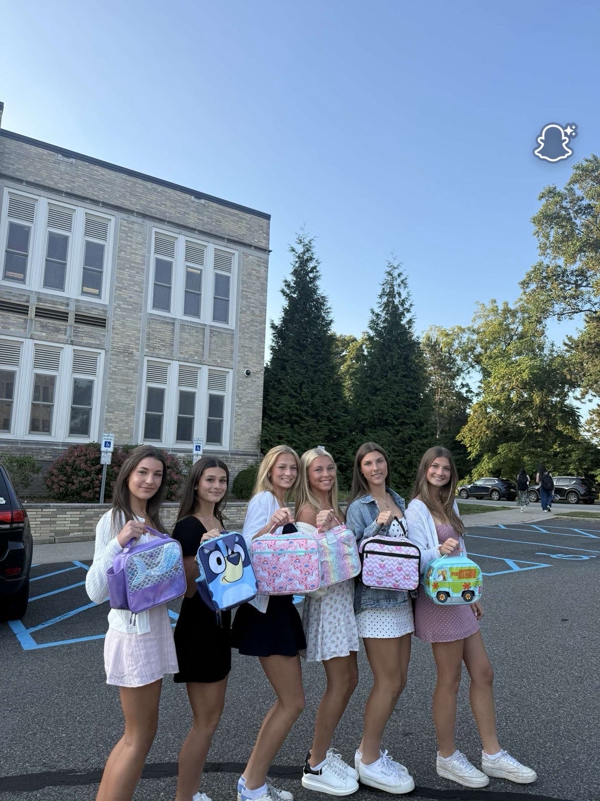 Seniors celebrate "Last First Day"