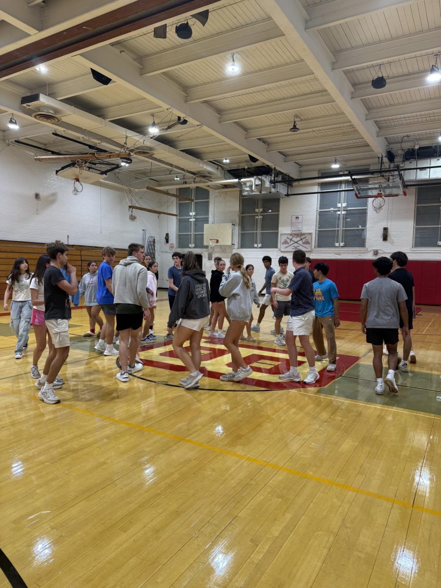Peer Leaders do an activity at the Monday night meeting.
